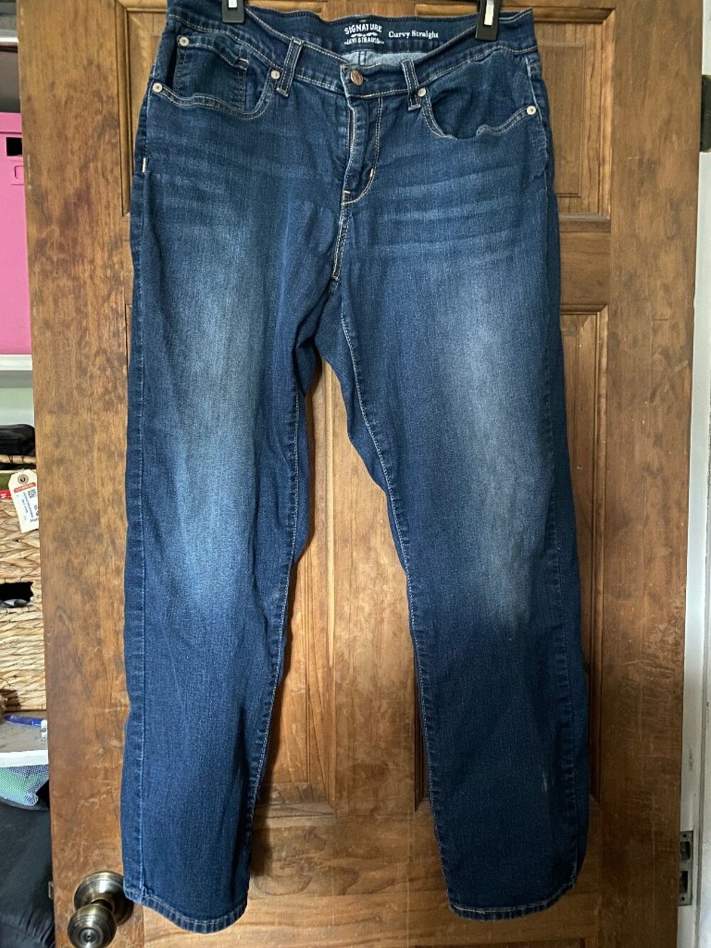 Levis Signature women curvy straight jeans